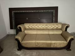 bed with site table