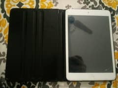 apple ipad mini2 iOS 9 case included storage 12gb