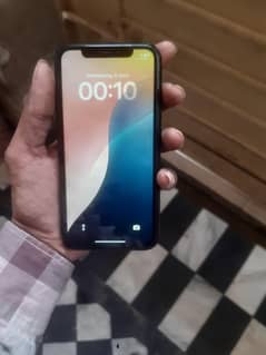 I phone xr 64gb non pta betry health 79