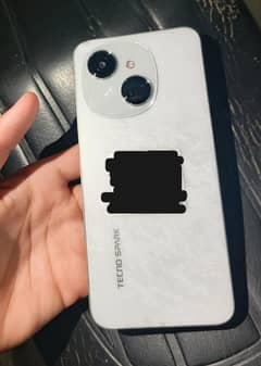 Tecno spark go 1