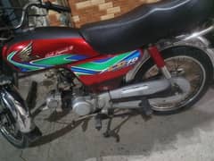 Honda cd 70 17 B sticker 18 model ma Aya tha end py li thi