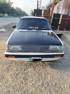 NISSAN SUNNY MODEL 1987.
