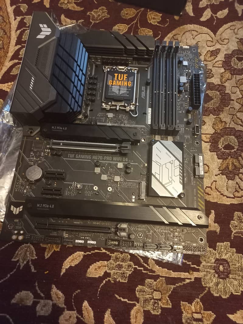 Asus h670 tuf ddr4 1