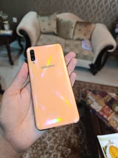 Samsung galaxy a70 6 gb 128gb with box official pta approved