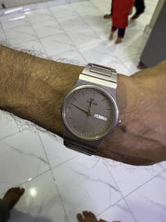 Titan watch original