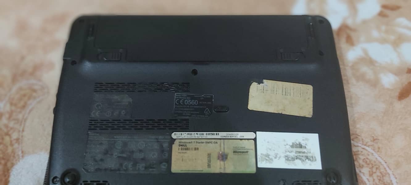 it's screen doesn't work and the keyboard works 4