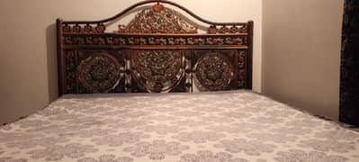 iron bed