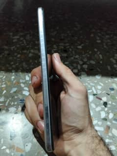 ViVo V21