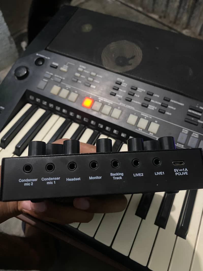 V8s Sound Card 3