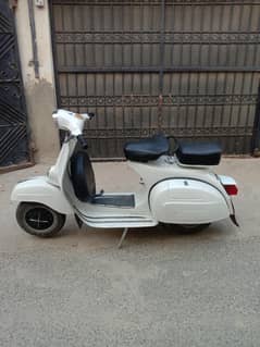 Vespa Super 1978
