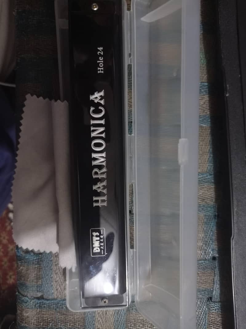 harmonica 0