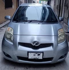 Toyota Vitz 2009 model 13 import