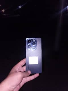 infinix hot 40 8gb. 256