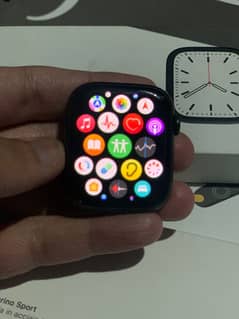 Apple Watch Series 7 Midnight Green 45mm