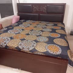 bed dressing side table with metras. . 10/9 for sale .