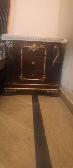 solid wood bed set