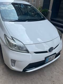 toyota prius 2013/17