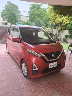 Nissan days full option