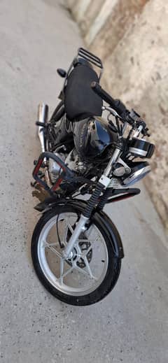 Suzuki GS-150 | Model 2018 | Special Edition | Total Genuine