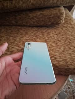 vivo S1 display fingerprint 10 by 100 condition