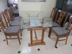 DINING TABLE WITH 6 CHAIRS EXCELLENT CONDITION