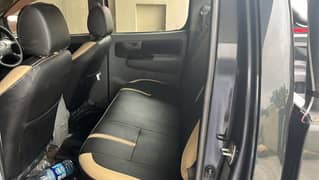 Toyota Hilux Invincible
