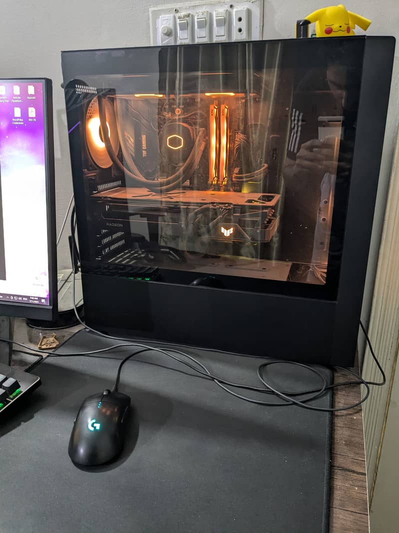 XPG D60G 16GB (8x2) RGB DDR4 RAM 3600mhz CL18 (Overclockable to CL16) 1