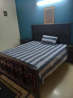 King bed with side tables