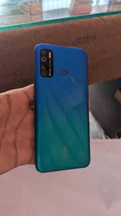 Tecno Spark 5 pro 4/64