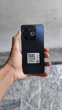 Infinix hot 40i 8+8/128gb memory