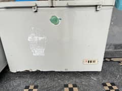 Deep freezer