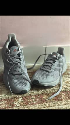 Adidas Men joggers size 8
