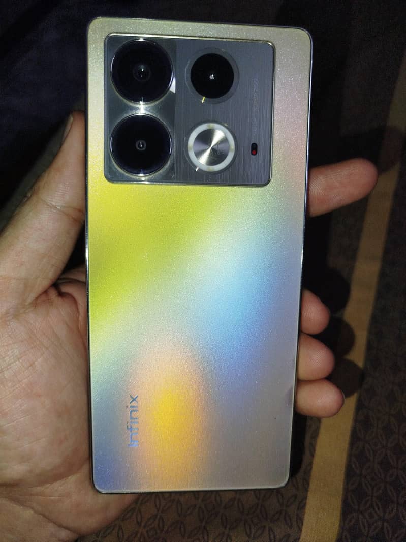 INFINIX NOTE 40 |  CONDITION 10/10 | Box available | wireless charger 3