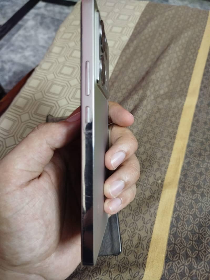INFINIX NOTE 40 |  CONDITION 10/10 | Box available | wireless charger 5