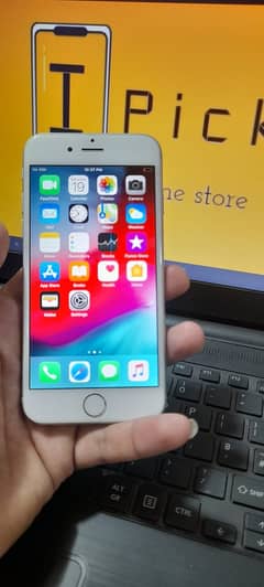 Apple iPhone 6