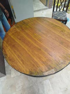 Round