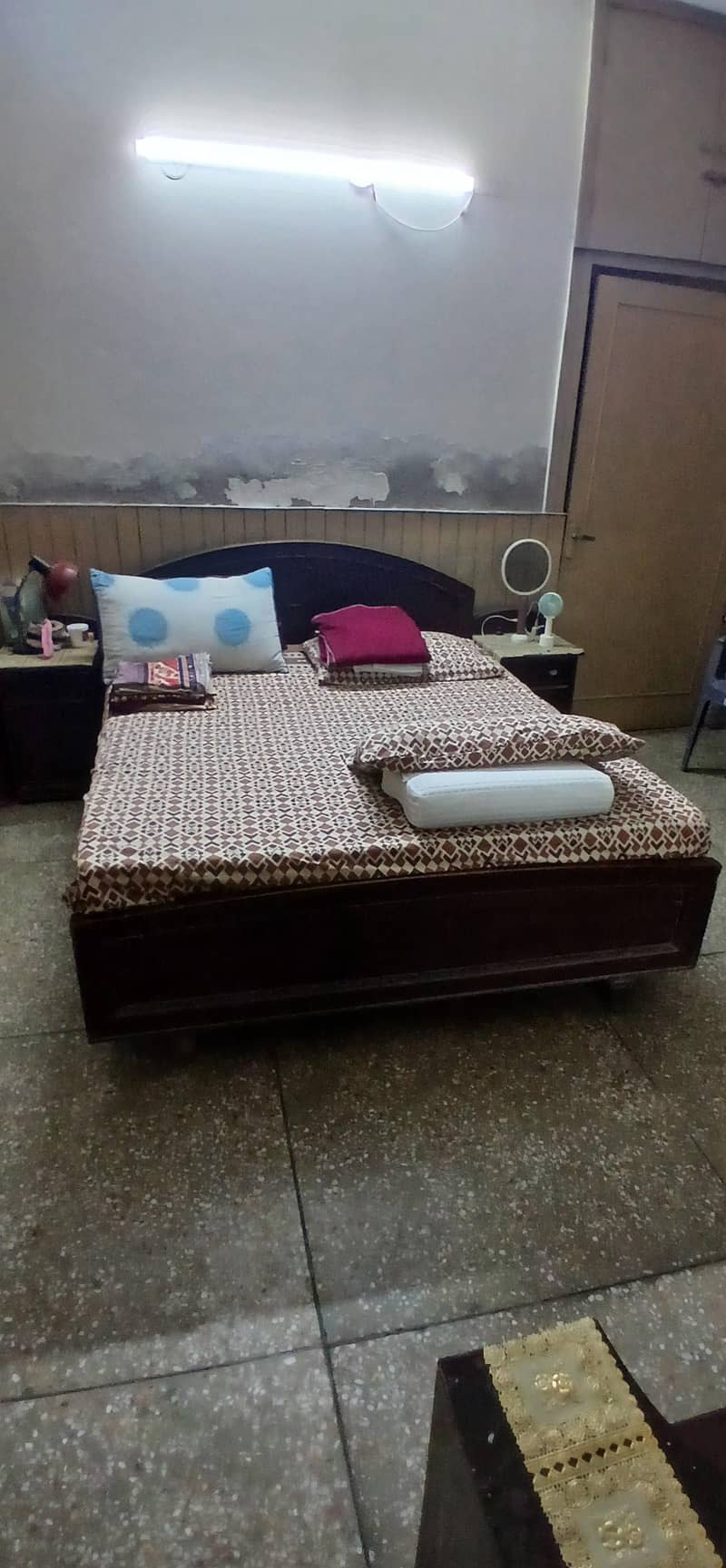 dubel bed 0