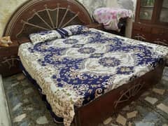double bed set table almari dressing