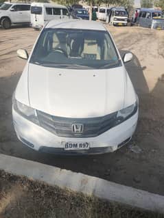 2015 model jenuine condition car 1st owner