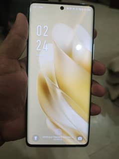 infinite zero 30 lush condition all ok set full box 8.256 GB storage