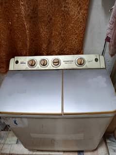 Kenwood semi Automatic washing + spinner,
