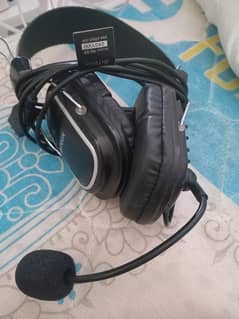 A4 tech headphones