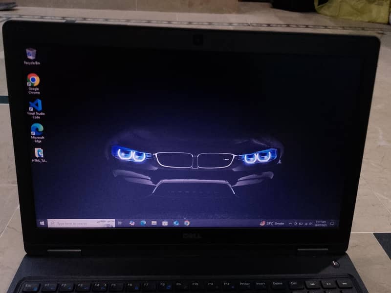 Dell latitude 5580 core i5 7th generation 16gb DDR4 256gb NVMe SSD 4