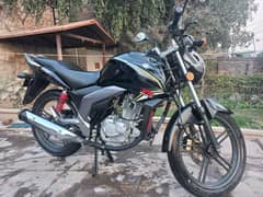 Suzuki GSX 125, 2023 model, Black