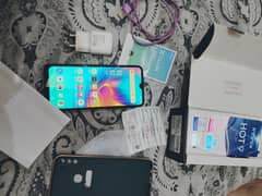 Infinix hot 9 play 4 GBs 64 GBs 10/10 condition with complete box