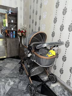 Luxury baby Pram
