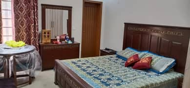 king size bed set with dressing, side tables and Seth