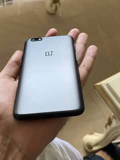 OnePlus 5 8gb-128gb