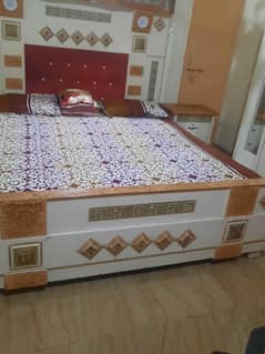 Bed And Dressing Table