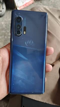 Motrola edge plus